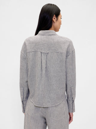 Camisa oversize de lino y algodón.