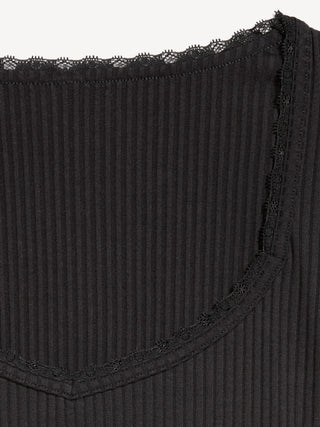 Ribbed Heart Neck T-shirt