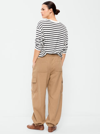 Pantalones cargo de sarga.