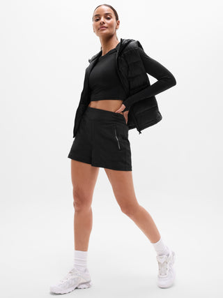 Short Deportivo Talle Medio con Bolsillos