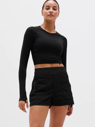 Short Deportivo Talle Medio con Bolsillos