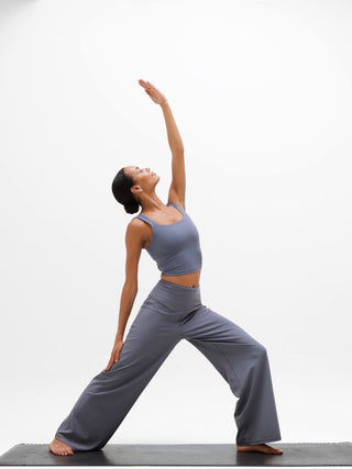 Pantalón ancho y de talle ultraalto Elation.