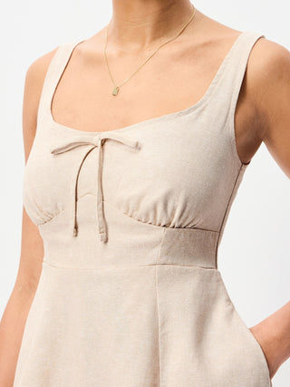 Vestido con Tirantes Anchos y Escote Corazón