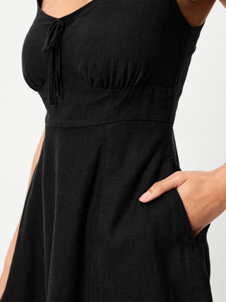 Vestido de Tirantes con Escote Corazón