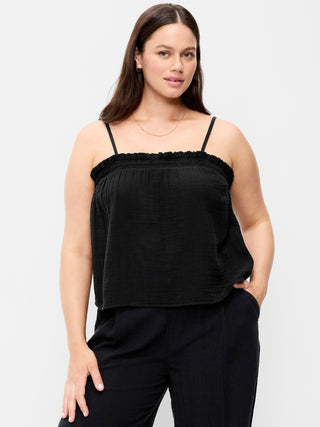 Camiseta sin mangas de gasa arrugada.