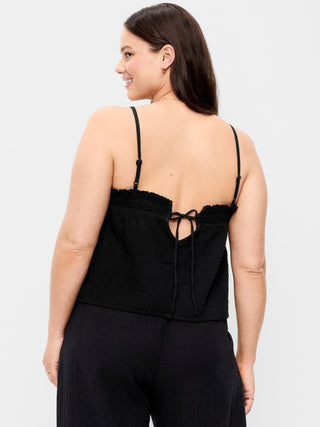 Camiseta sin mangas de gasa arrugada.