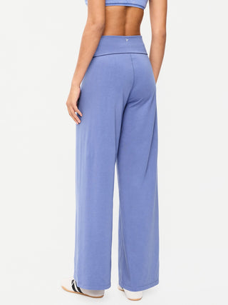 Pantalones anchos plegables PowerChill de cintura alta.