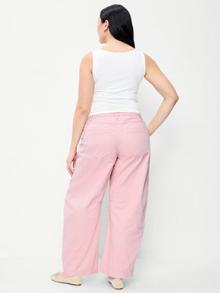 Pantalones chinos tipo barril de tiro medio.