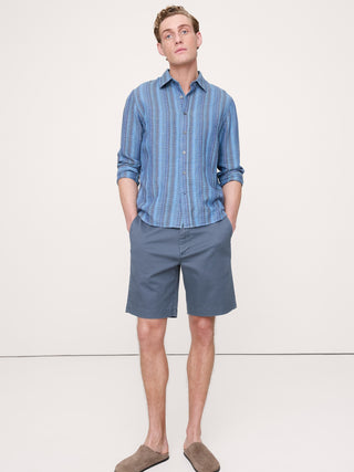 Pantalón corto chino desgastado de 9".