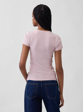 Camiseta moderna con logo Rib Gap.