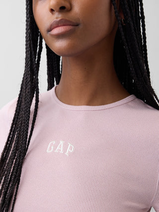 Camiseta moderna con logo Rib Gap.