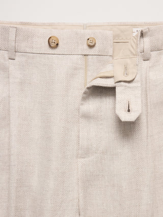 Pantalón de traje entallado de lino con diseño de espiguilla.