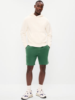 Shorts con logo de rotación: entrepierna de 7 pulgadas.