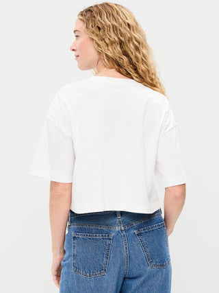 Camiseta corta extragrande con cuello redondo vintage.