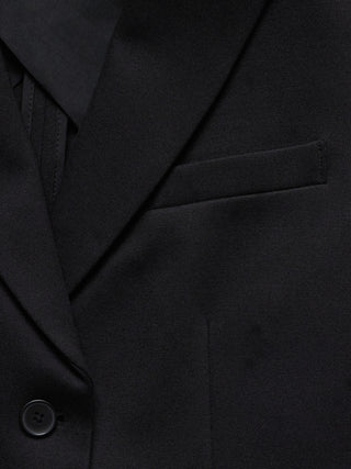 Blazer Ponte ajustado por todas partes.