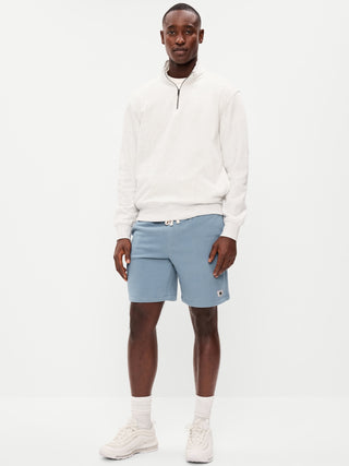 Shorts con logo de rotación: entrepierna de 7 pulgadas.