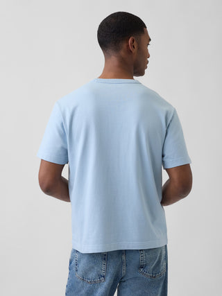 Camiseta relajada de peso pesado para adulto.