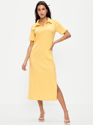 Vestido midi tipo polo de manga corta.