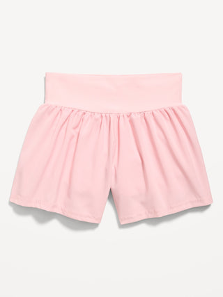 Shorts deportivos StretchTech de cintura alta para niñas.