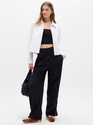 Chaqueta Corta con Bolsillos Delanteros