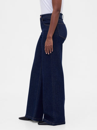 Jeans Curvy de tiro alto, Stride, de pierna ancha.