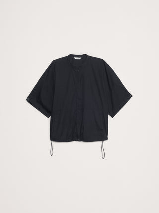 Top de algodón elástico con mangas abullonadas.