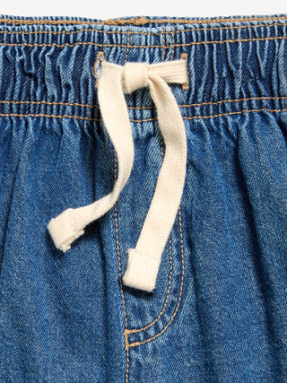 Shorts vaqueros sin cordones de cintura alta para niñas.