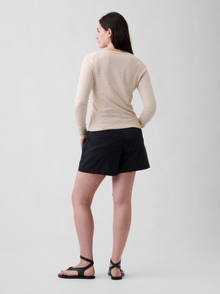 Shorts caqui Downtown de talle medio de 5".