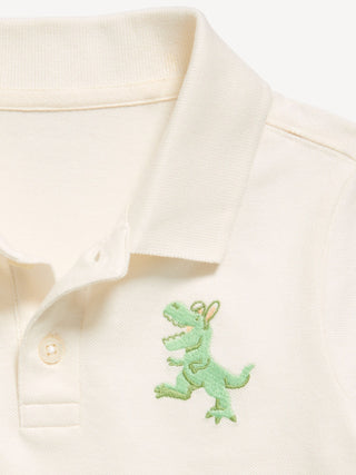 Polo de piqué de manga corta estampado para niños pequeños.