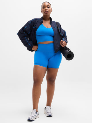 Pantalón corto Elation de talle ultra alto de 5".