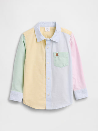 Camisa Oxford con bloques de color y osito Brannan de babyGap.