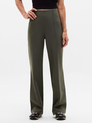 Pantalón Recto Talle Alto Bolsillos Traseros