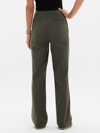 Pantalón Recto Talle Alto Bolsillos Traseros