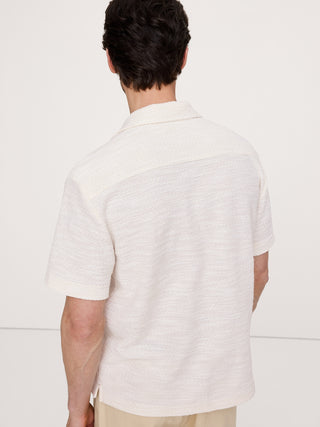Camisa Resort de punto texturizado.