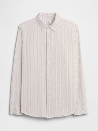 Camisa de mezcla de lino con corte estándar.