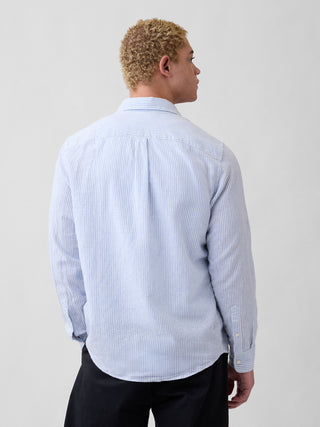 Camisa de mezcla de lino con corte estándar.
