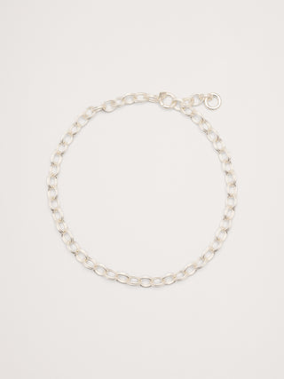 Collar de cadena de doble eslabón ovalado.