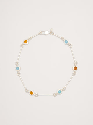 Collar de eslabones de piedra circular.