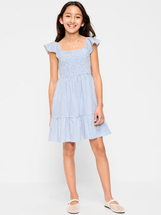 Vestido estampado con vuelo y corte fruncido para niñas.