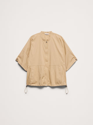 Top de algodón elástico con mangas abullonadas.