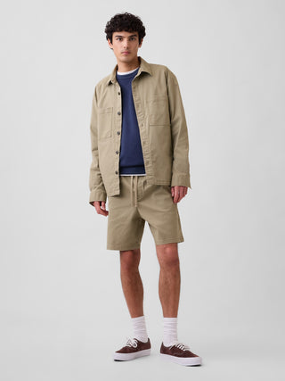 Shorts caqui sin cordones Essential de 7".