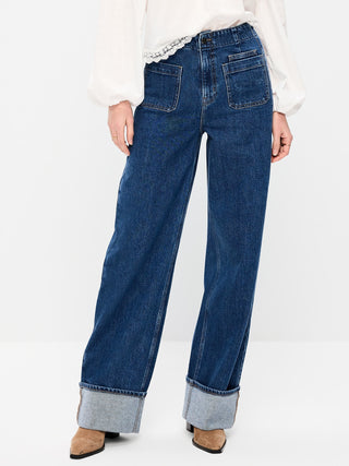 Jeans anchos con puños y cintura muy alta.