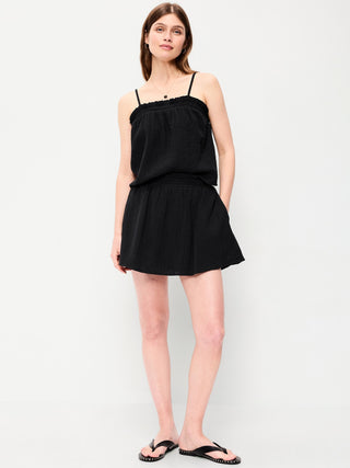 Minifalda pantalón de gasa arrugada con cintura con volantes.