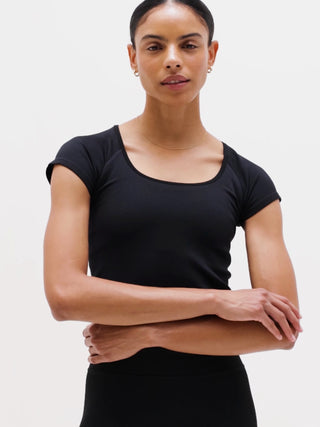 Camiseta Deportiva sin Costuras Espalda Abierta