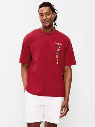 Camiseta holgada con gráfico pesado.