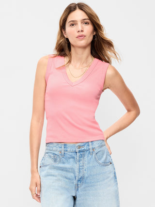Camiseta sin mangas corta ajustada con cuello en V.