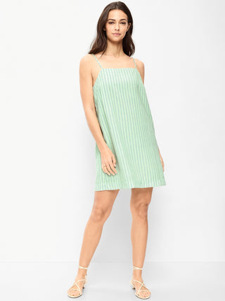 Vestido recto mini con tiras.