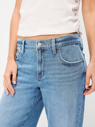 Low-Rise Loose Jeans.