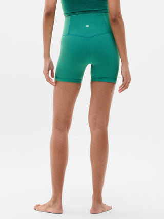Short Deportivo Talle Alto con Logo