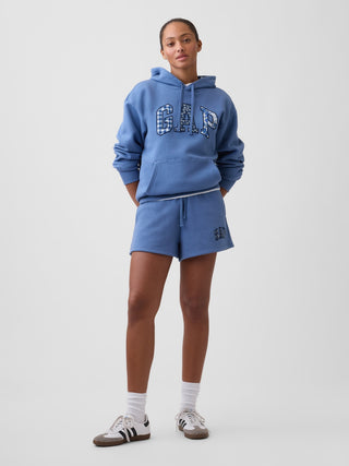 Shorts con logo de Gap.